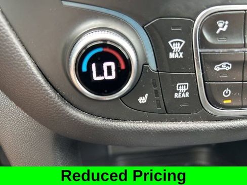 Used 2022 Chevrolet Equinox LT image 28