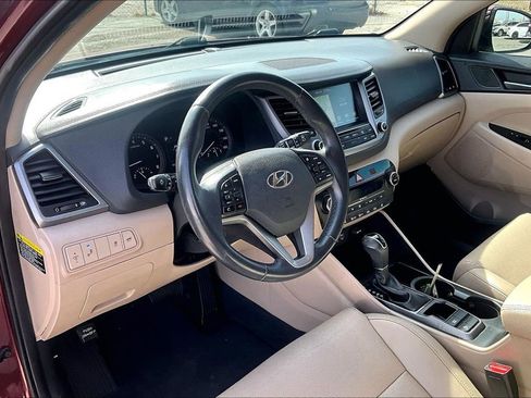 Used 2017 Hyundai Tucson Limited image 17
