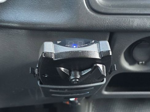 Used 2006 Chevrolet Silverado 3500 W/T w/ Skid Plate Package image 27