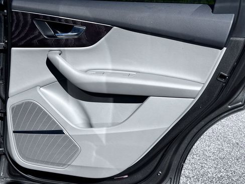 Used 2021 Audi Q7 2.0T Premium Plus w/ Premium Plus Package image 36