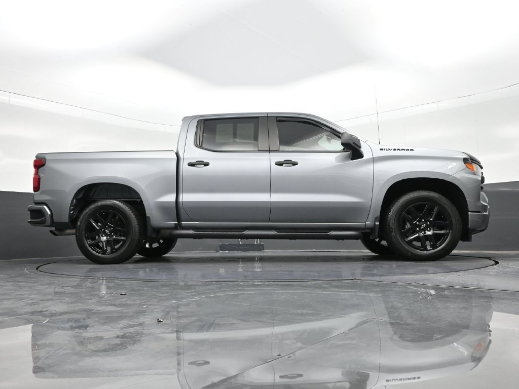 Used 2024 Chevrolet Silverado 1500 Custom w/ Turbomax Blackout Package RWD image 37
