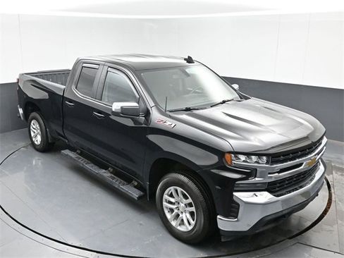 Used 2020 Chevrolet Silverado 1500 LT w/ Trailering Package image 31