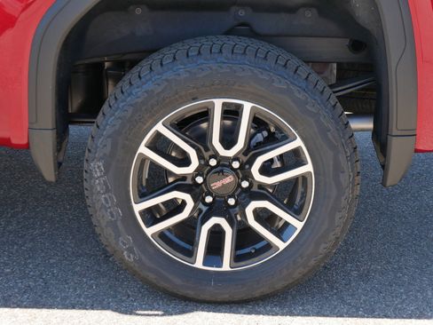 New 2026 GMC Sierra 1500 AT4 w/ Technology Package image 3