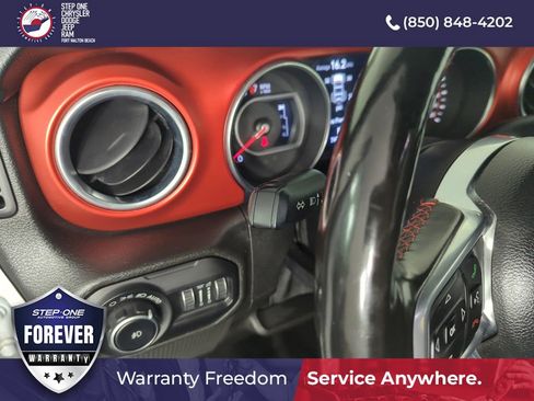 Used 2019 Jeep Wrangler Unlimited Rubicon AWD/4WD image 21