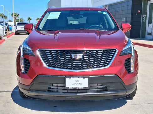 Used 2023 Cadillac XT4 Luxury w/ Driver Awareness Package FWD image 2