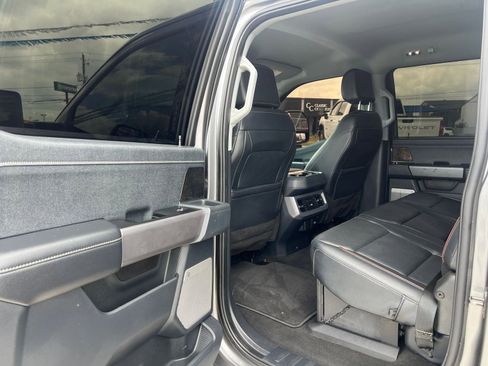 Used 2024 Ford F250 Lariat AWD/4WD image 16