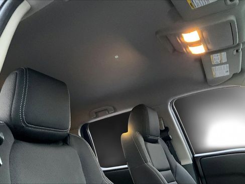 Used 2024 Nissan Frontier SV w/ Hardbody Edition image 27