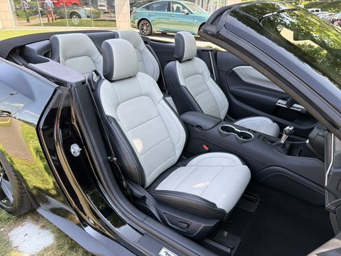 Used 2024 Ford Mustang GT Premium RWD image 30