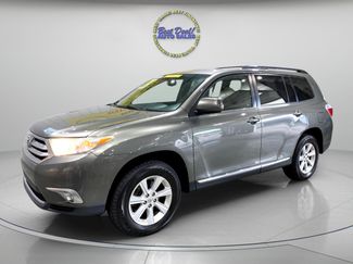 Used 2011 Toyota Highlander 4WD image 1
