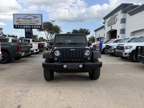 Used 2016 Jeep Wrangler Unlimited Sport AWD/4WD image 39