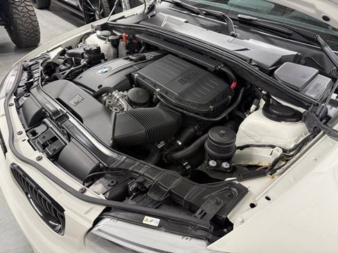 Used 2011 BMW 1 Series M image 79