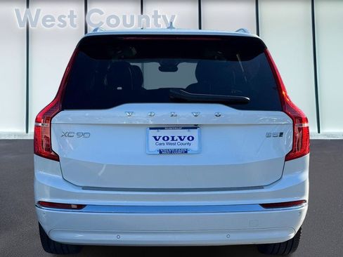 Certified 2024 Volvo XC90 B5 Plus w/ Protection Package Premier image 6