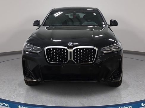 Certified 2025 BMW X4 xDrive30i w/ Premium Package AWD/4WD image 2