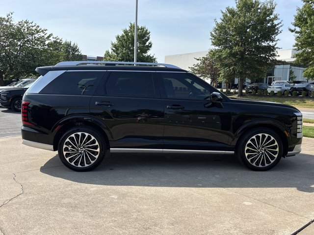 Used 2026 Hyundai Palisade Calligraphy AWD/4WD image 2