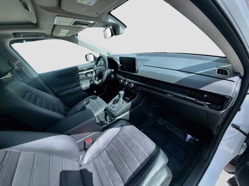 Certified 2024 Honda CR-V EX-L image 32