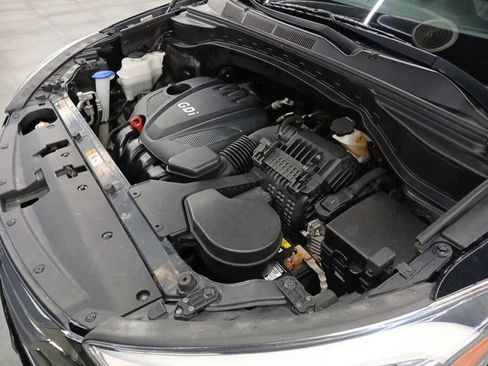 Used 2015 Hyundai Santa Fe Sport AWD/4WD image 27