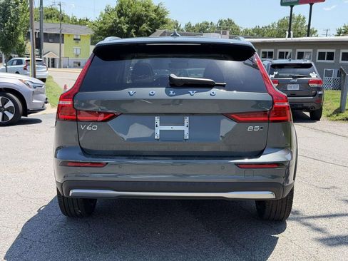 New 2026 Volvo V60 B5 Cross Country Plus w/ Climate Package AWD/4WD image 20