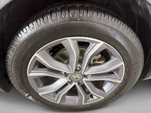 Used 2022 Honda CR-V Touring image 14