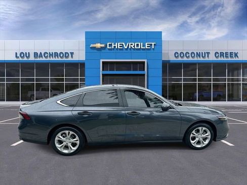Used 2023 Honda Accord LX image 9