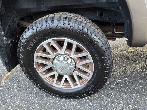 Used 2019 Ford F250 King Ranch w/ Snow Plow Prep Package image 43