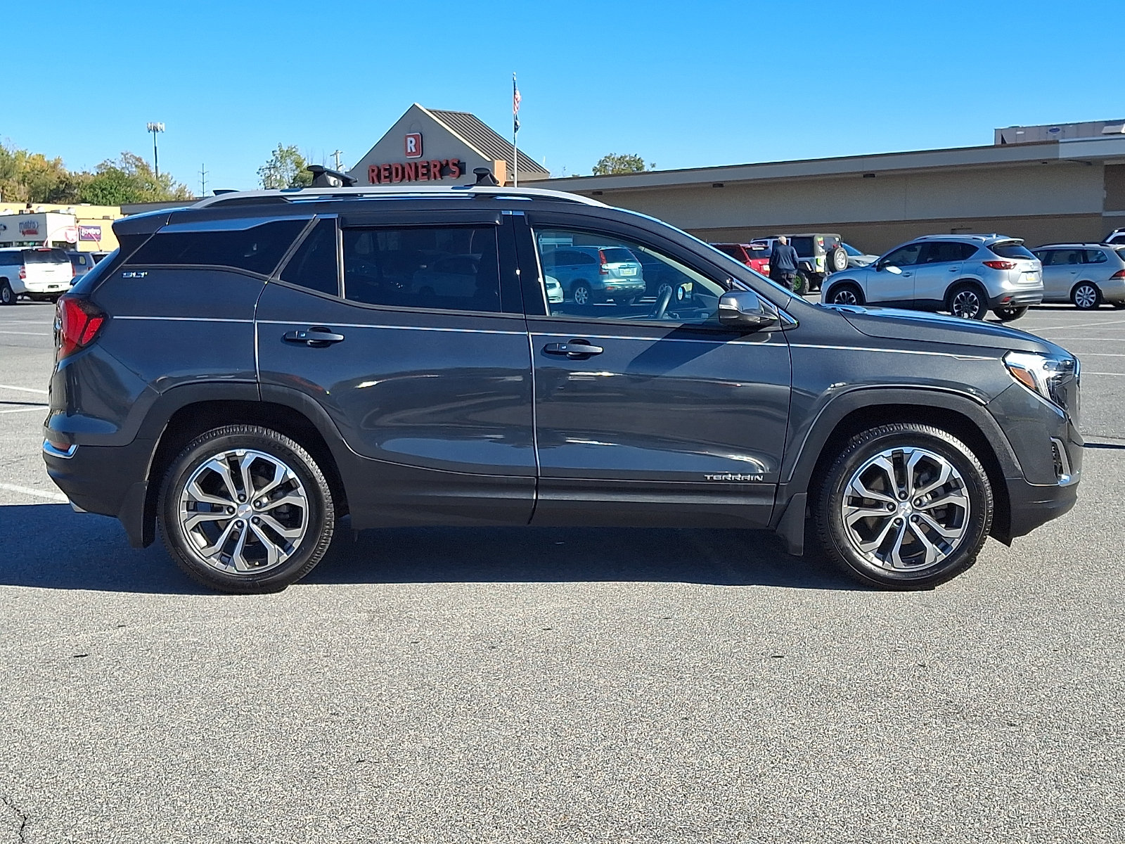 Used 2018 GMC Terrain SLT AWD/4WD image 7