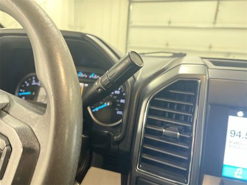 Used 2019 Ford F250 XLT w/ XLT Value Package image 16