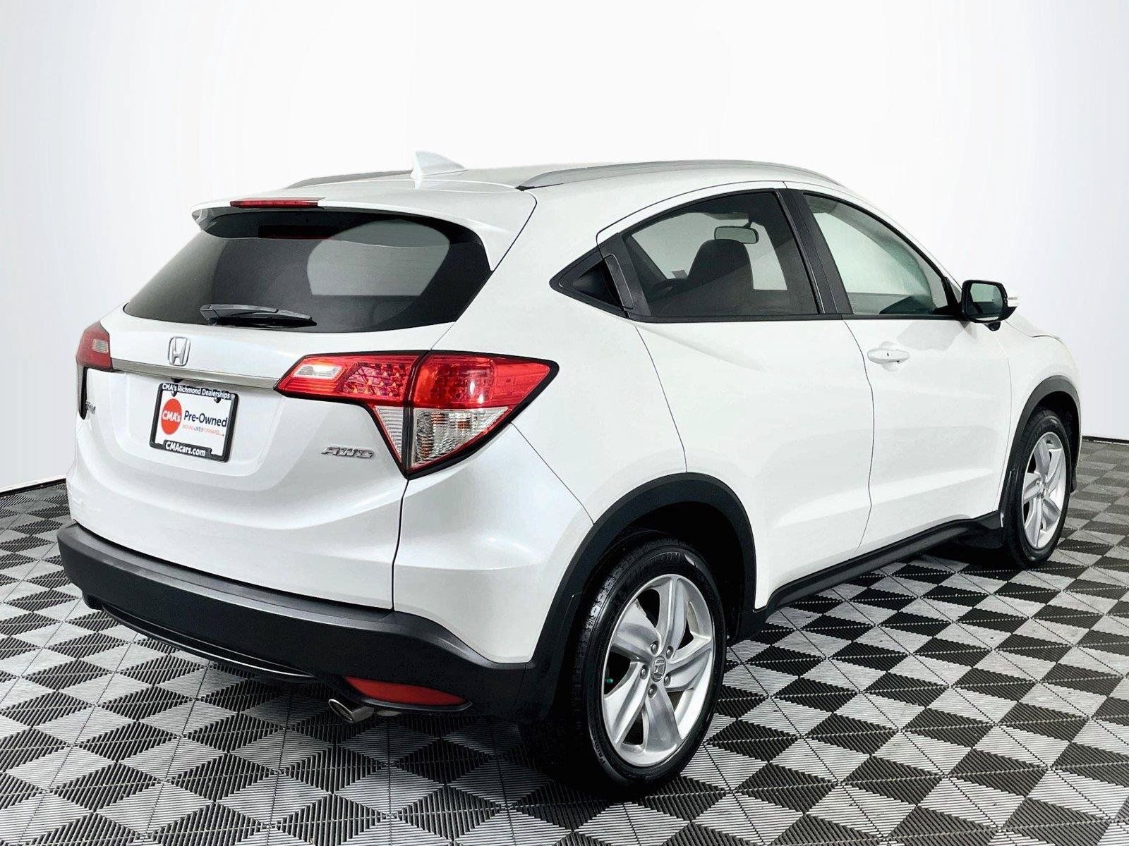 Used 2019 Honda HR-V EX image 11
