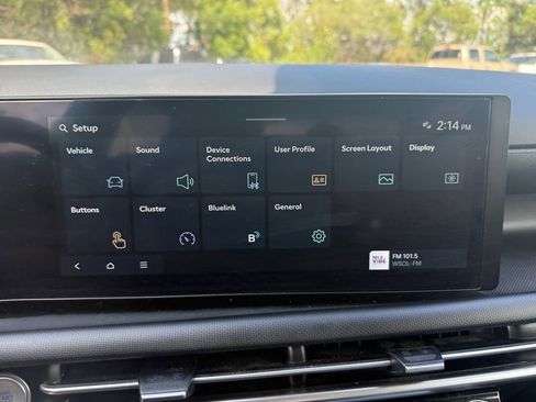 Used 2025 Hyundai Santa Cruz SE FWD image 31