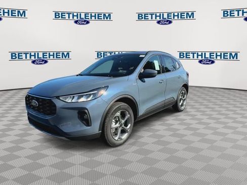 New 2025 Ford Escape ST-Line Select w/ Class II Trailer Tow Package image 4