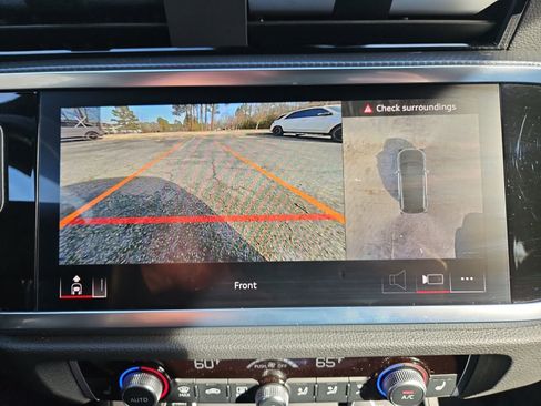 Used 2024 Audi Q3 2.0T Premium Plus image 29