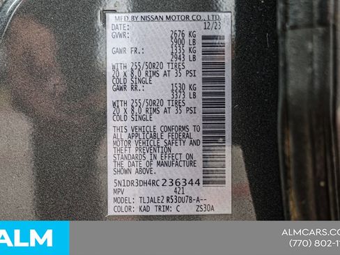 Used 2024 Nissan Pathfinder Platinum image 51