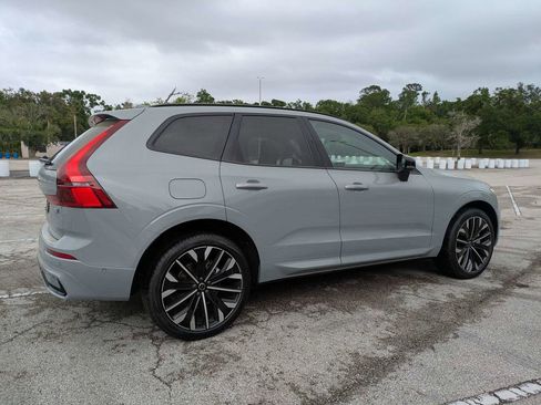 New 2026 Volvo XC60 B5 Ultra w/ Protection Package Premier AWD/4WD image 6