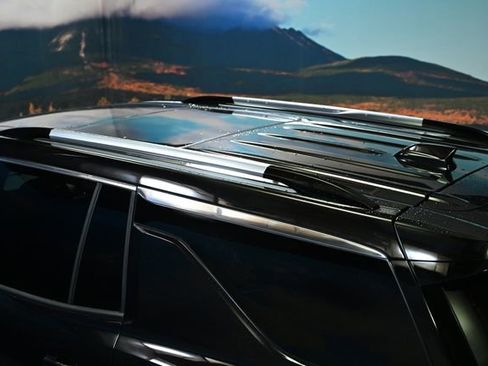 Used 2026 Chevrolet Traverse High Country w/ LPO, Floor Liner Package image 15