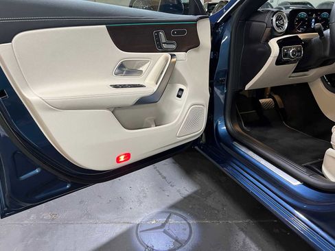 Certified 2022 Mercedes-Benz CLA 250 4MATIC image 17