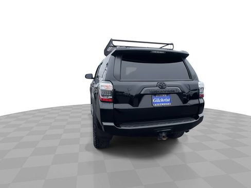 Used 2020 Toyota 4Runner Venture w/ Moonroof Package AWD/4WD image 6