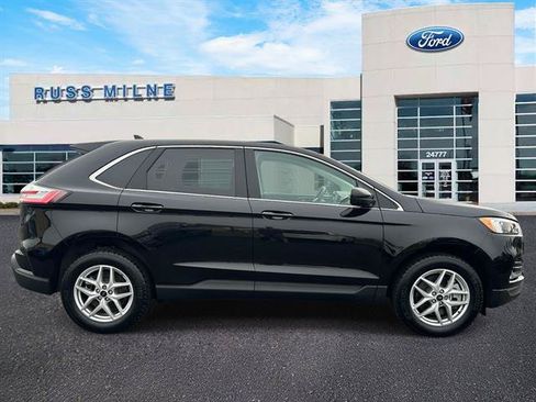 Used 2024 Ford Edge SEL w/ Convenience Package AWD/4WD image 2