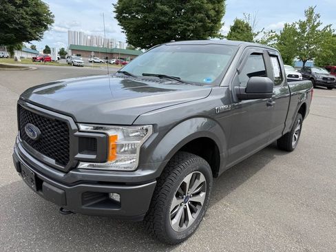 Used 2019 Ford F150 XL w/ Equipment Group 101A Mid AWD/4WD image 3