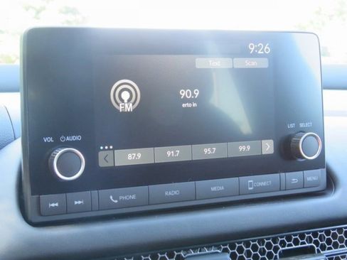 Used 2025 Honda HR-V Sport image 14