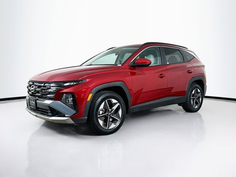 Used 2025 Hyundai Tucson SEL image 3