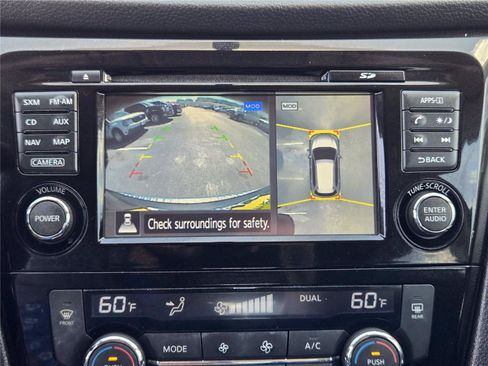 Used 2016 Nissan Rogue SV w/ SV Premium Package FWD image 15