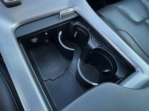 Used 2023 Hyundai Palisade Calligraphy image 30