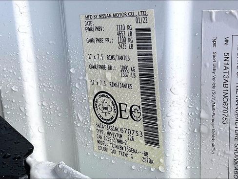 Used 2022 Nissan Rogue S AWD/4WD image 35