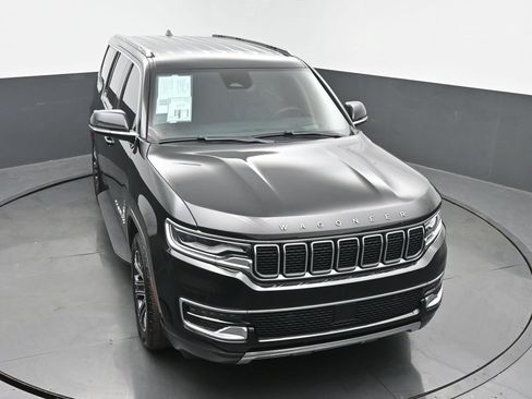 Used 2022 Jeep Wagoneer Series III w/ Flexible Seating Group AWD/4WD image 49
