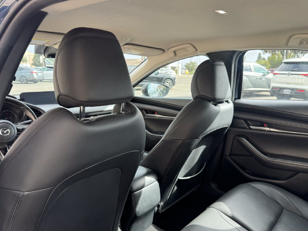 Used 2024 MAZDA MAZDA3 s FWD image 15