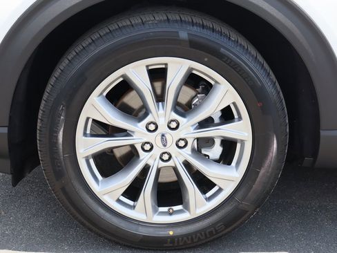 Used 2021 Ford Explorer Limited w/ Equipment Group 301A RWD image 34