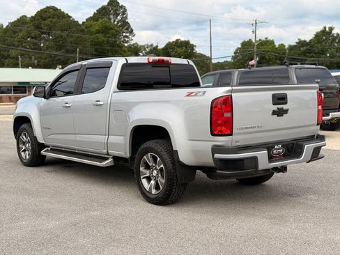 Used 2018 Chevrolet Colorado Z71 AWD/4WD image 7