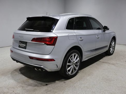 Used 2022 Audi SQ5 Premium Plus AWD/4WD image 2