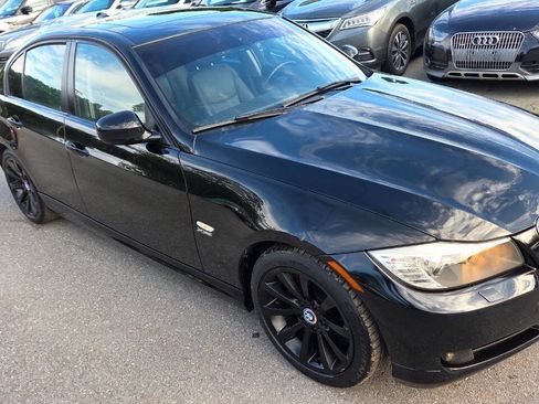 Used 2011 BMW 328i xDrive Sedan AWD/4WD image 21