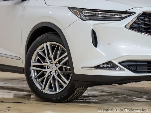 Used 2023 Acura MDX SH-AWD w/ Advance Package image 3