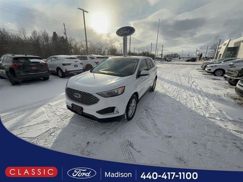 Certified 2023 Ford Edge SEL w/ Convenience Package AWD/4WD image 1